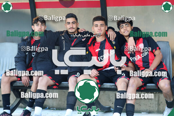 مهدوی کیا 2–2 استقلال