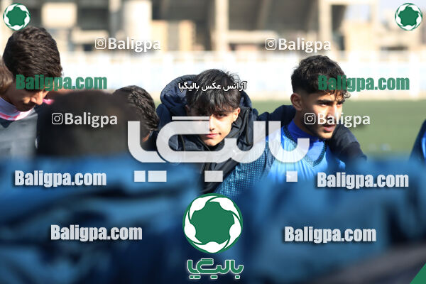 مهدوی کیا 2–2 استقلال