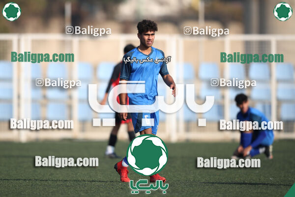 مهدوی کیا 2–2 استقلال