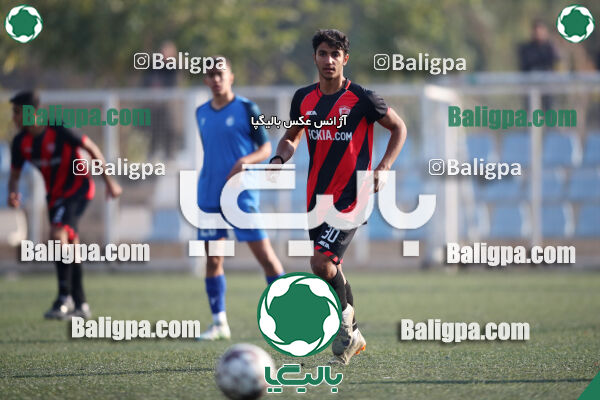 مهدوی کیا 2–2 استقلال