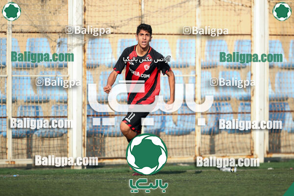مهدوی کیا 2–2 استقلال