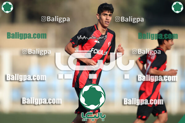 مهدوی کیا 2–2 استقلال