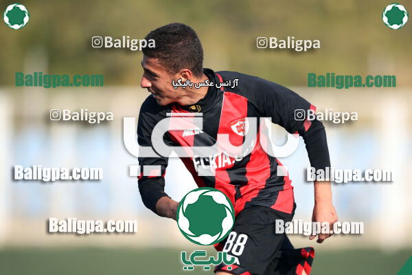 مهدوی کیا 2–2 استقلال
