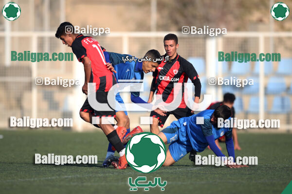 مهدوی کیا 2–2 استقلال