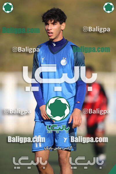 مهدوی کیا 2–2 استقلال