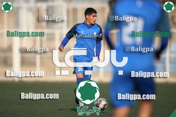 مهدوی کیا 2–2 استقلال