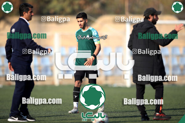مهدوی کیا 2–2 استقلال