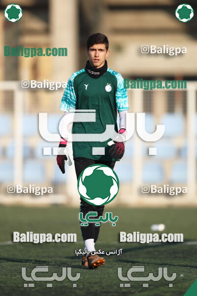 مهدوی کیا 2–2 استقلال
