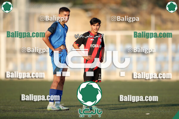 مهدوی کیا 2–2 استقلال