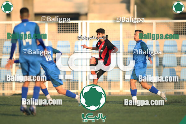 مهدوی کیا 2–2 استقلال