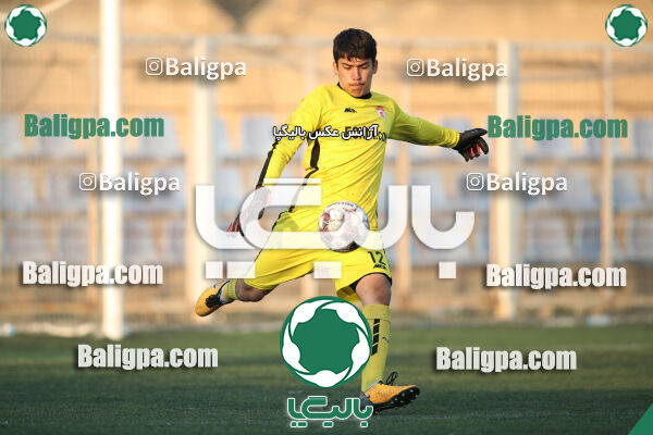 مهدوی کیا 2–2 استقلال