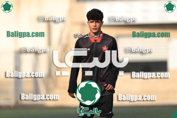 نارنجی پوشان کوهسار 2–2 پرسپولیس