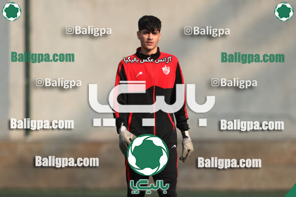 نارنجی پوشان کوهسار 2–2 پرسپولیس