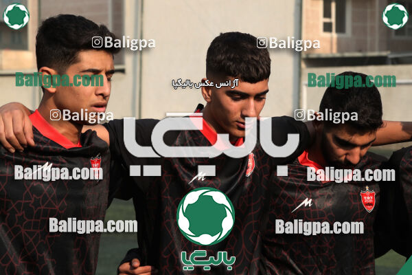 نارنجی پوشان کوهسار 2–2 پرسپولیس