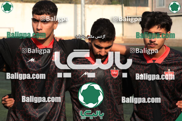 نارنجی پوشان کوهسار 2–2 پرسپولیس