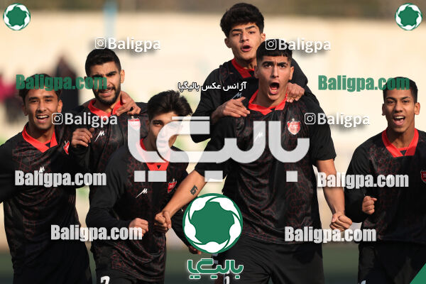 نارنجی پوشان کوهسار 2–2 پرسپولیس