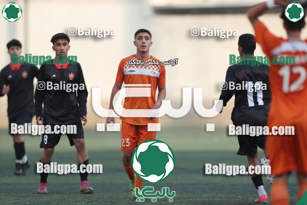 نارنجی پوشان کوهسار 2–2 پرسپولیس