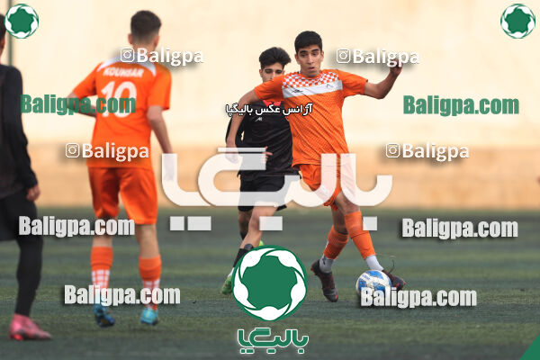 نارنجی پوشان کوهسار 2–2 پرسپولیس
