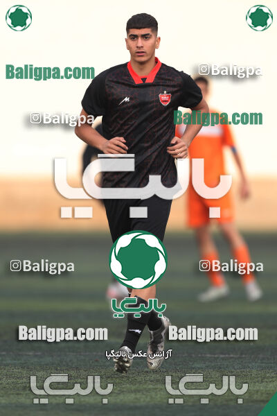 نارنجی پوشان کوهسار 2–2 پرسپولیس