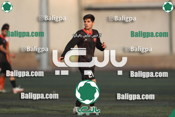 نارنجی پوشان کوهسار 2–2 پرسپولیس