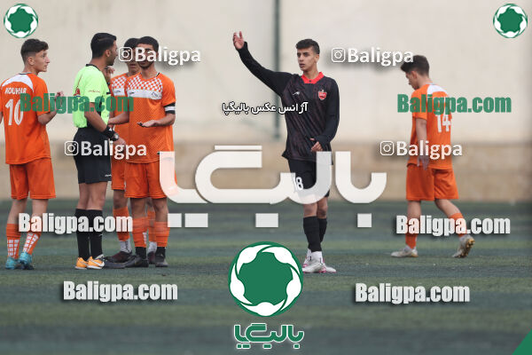 نارنجی پوشان کوهسار 2–2 پرسپولیس