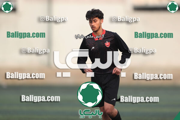 نارنجی پوشان کوهسار 2–2 پرسپولیس