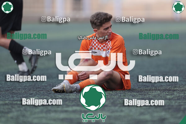 نارنجی پوشان کوهسار 2–2 پرسپولیس