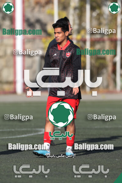 پرسپولیس 2–2 نارنجی پوشان کوهسار