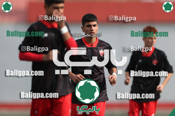 پرسپولیس 0–0 پیروزان تکین ایرانیان