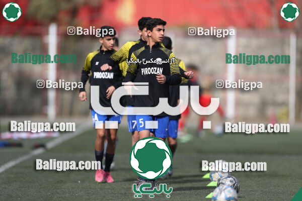 پرسپولیس 0–0 پیروزان تکین ایرانیان