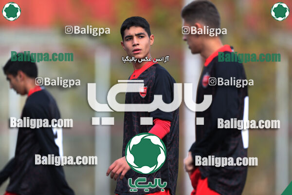 پرسپولیس 0–0 پیروزان تکین ایرانیان