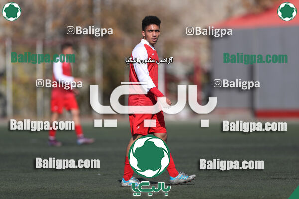 پرسپولیس 0–0 پیروزان تکین ایرانیان