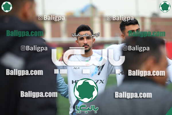 پیکان 2–1 مقاومت