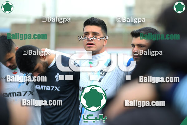 پیکان 2–1 مقاومت