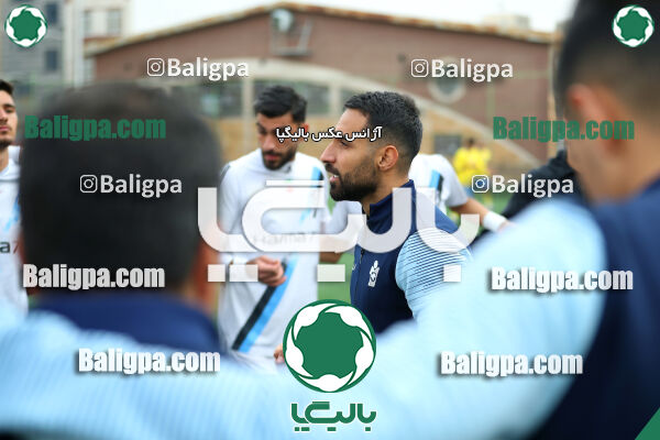 پیکان 2–1 مقاومت