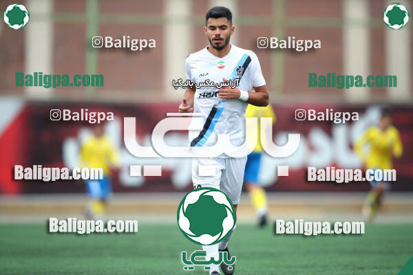 پیکان 2–1 مقاومت
