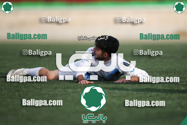 پیکان 2–1 مقاومت