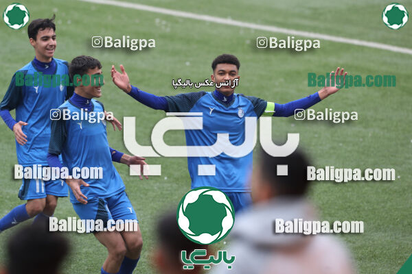استقلال 1–1 پرسپولیس