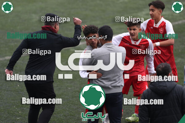 استقلال 1–1 پرسپولیس