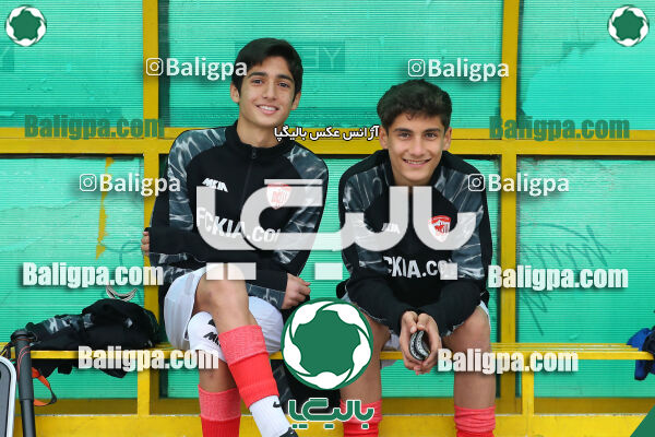 مقاومت 1–2 کیا