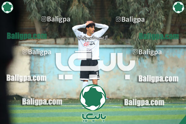 مقاومت 1–2 کیا