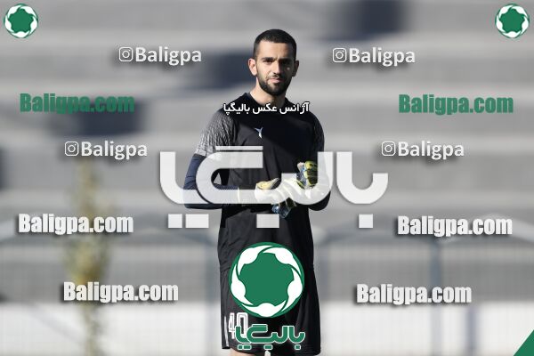 عقاب ۲ - ۱ پرسپولیس