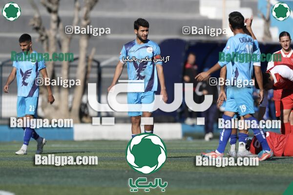 عقاب ۲ - ۱ پرسپولیس