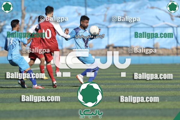 عقاب ۲ - ۱ پرسپولیس