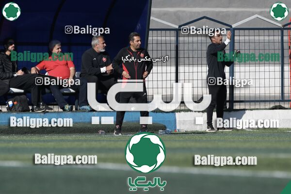 عقاب ۲ - ۱ پرسپولیس