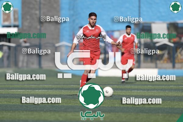 عقاب ۲ - ۱ پرسپولیس