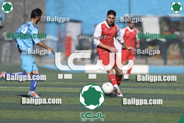 عقاب ۲ - ۱ پرسپولیس