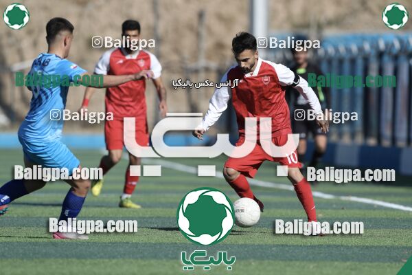 عقاب ۲ - ۱ پرسپولیس