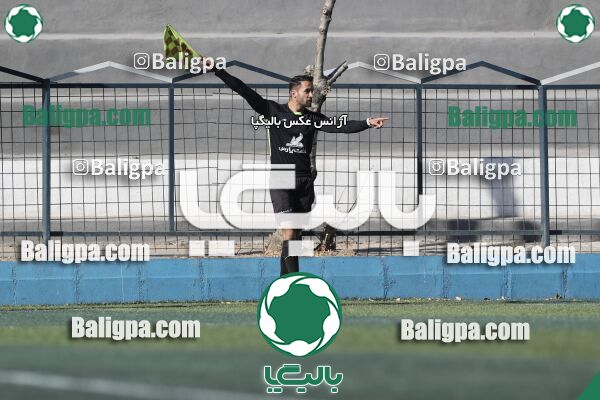 عقاب ۲ - ۱ پرسپولیس