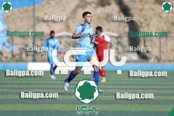 عقاب ۲ - ۱ پرسپولیس